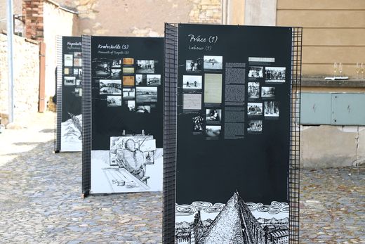Výstava připomíná 81. výročí od začátku prvních deportací z Baltských států