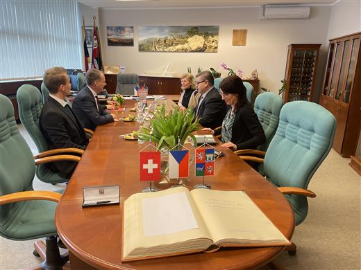 Na krajský úřad zavítal velvyslanec Švýcarské federace v ČR