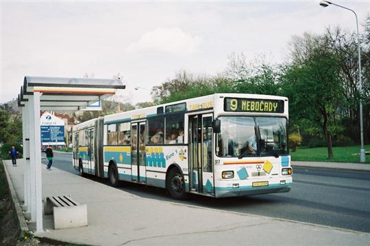 Kloubový autobus TAM