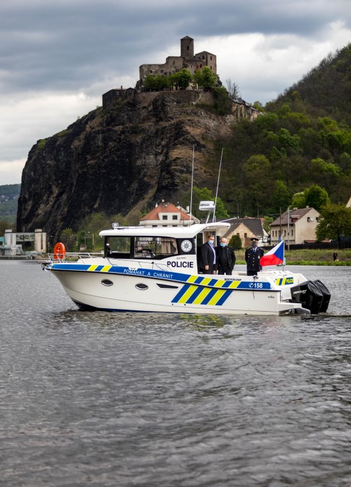 nový policejní člun 2020