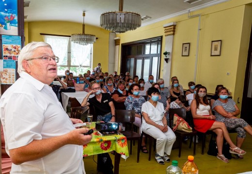 Lužická nemocnice a poliklinika Rumburk