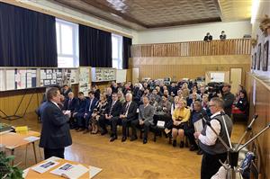 Oslavy jubilea školy si nenechali ujít žáci, pedagogové, ale i její absolventi a bývalí učitelé