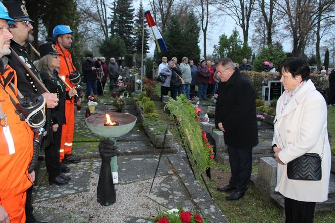 Pietní akt Lom Důl Kohinoor