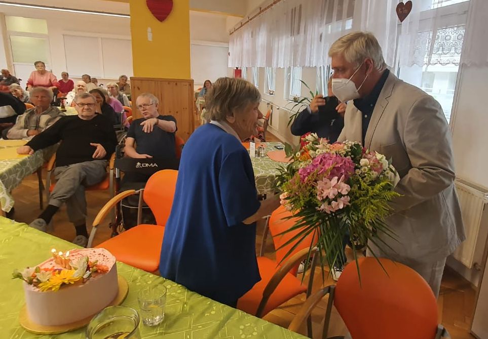 Nemravová klientka narozeniny