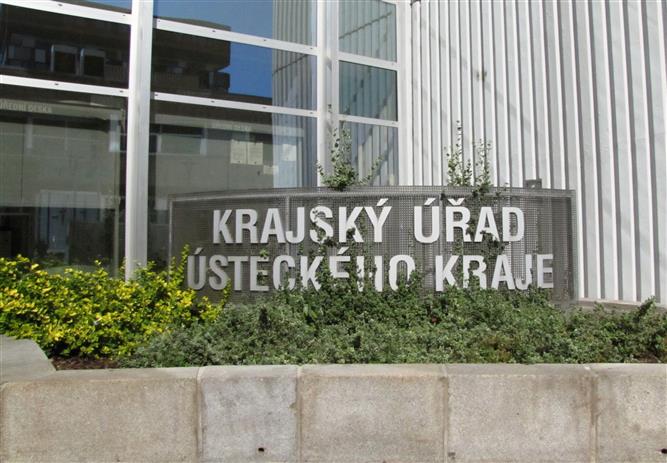 Na prvním zasedání Zastupitelstva Ústeckého kraje po prázdninách byl schválen dotační program na Podporu sociálních služeb v Ústeckém kraji pro rok 2026.