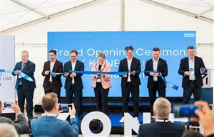 Zleva: Richard Brabec, hejtman Ústeckého kraje; Janne Kuisma, SVP, Head of Supply Chain Europe, KONE; Tomio Pihkala, Executive Vice President, Technology & Innovation, KONE; Karla Lindahl, Executive Vice President for Europe, KONE; Martin Navrátil, Ma