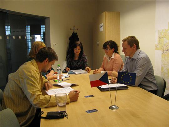 Jednání s dodavatelem elektronické verze katalogu sociálních služeb 11.4.2012.2012